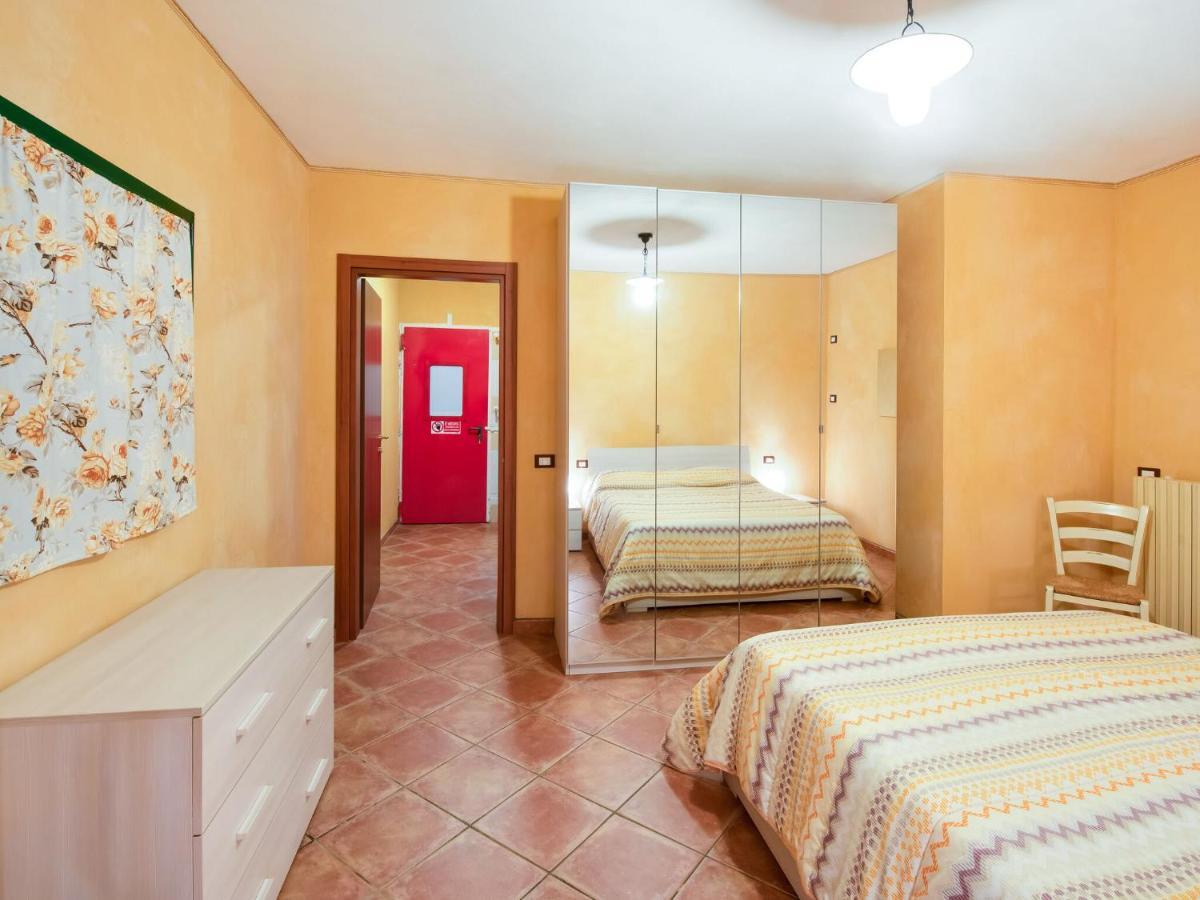 Cozy Chalet At Marone Lake Lombardy With Pool المظهر الخارجي الصورة