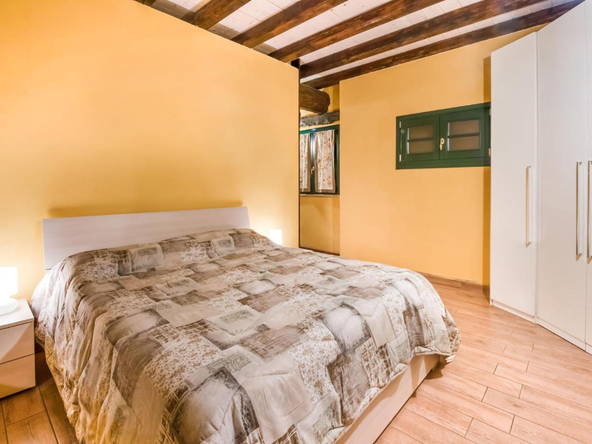 Cozy Chalet At Marone Lake Lombardy With Pool المظهر الخارجي الصورة